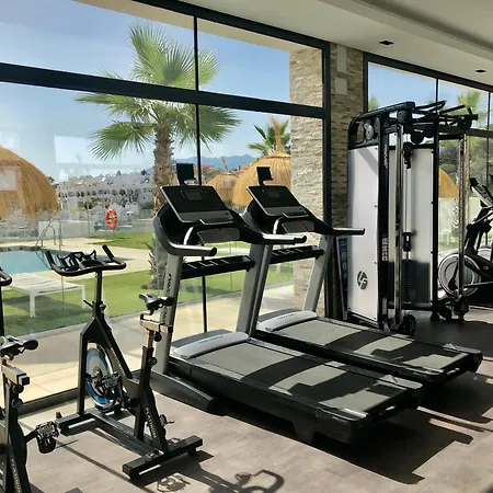 Modern Garden By Cabopino Golf Apartmán *